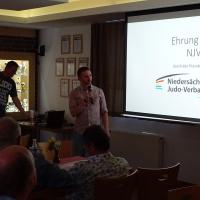 Verleihunggoldenenehrennadelnjv 006